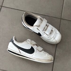 Nike Kids White and Black Sneakers